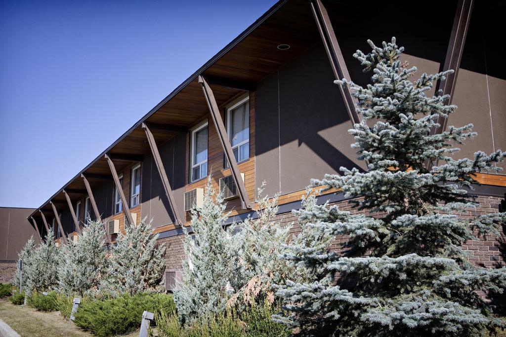 Heritage Inn Hotel & Convention Centre - 하이리버 외부 사진