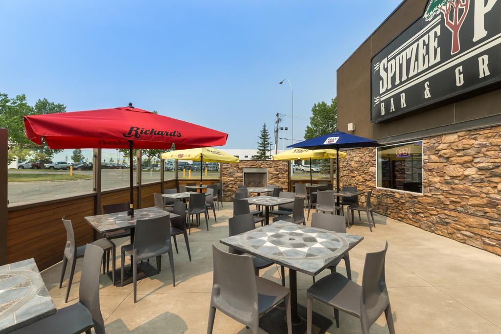 Heritage Inn Hotel & Convention Centre - 하이리버 외부 사진