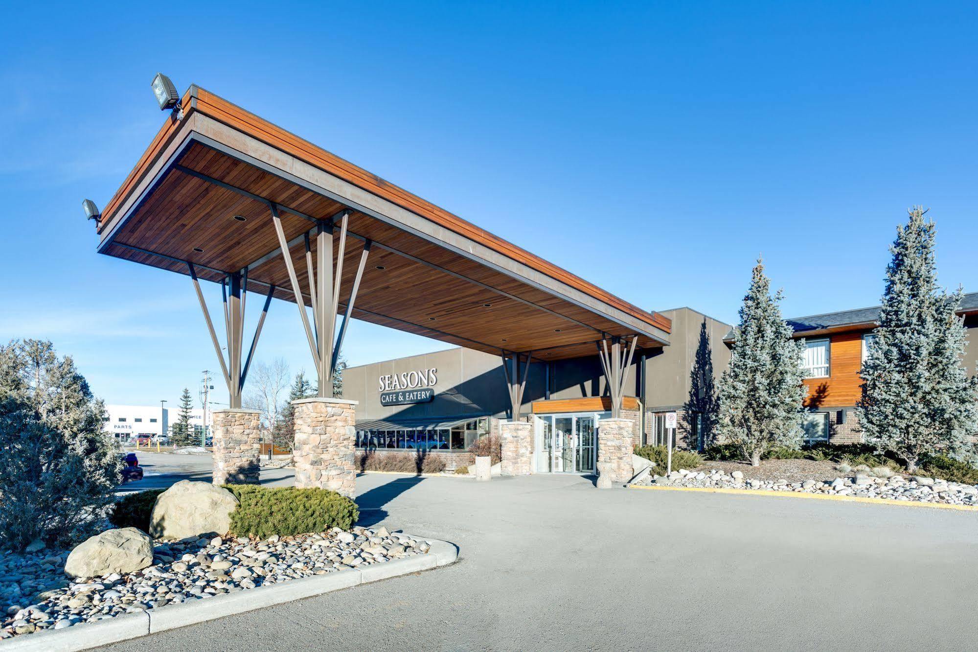 Heritage Inn Hotel & Convention Centre - 하이리버 외부 사진